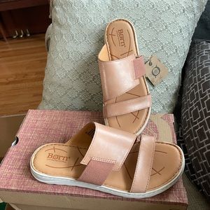 New Born leather slides sandals sz 8 tan